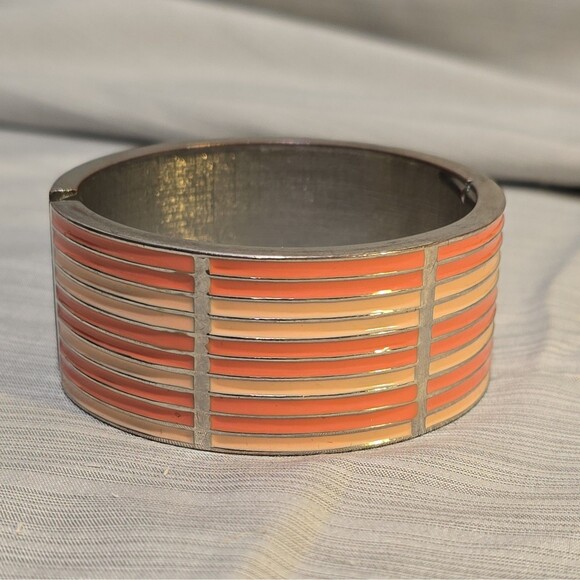 VTG Enamel Cuff Hinge Bracelet Orange shades Silver Tone Striped Wide Bangle - Picture 2 of 8